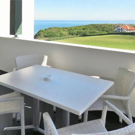 Sainte-barbe Sleeps 4 Pool Air Con Wifi * Saint-Jean-de-Luz